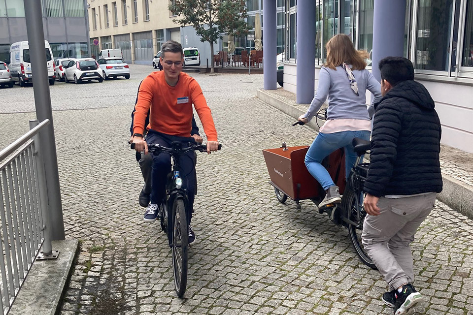 Thüringer E-Lotsen testen E-Räder und Lastenräder